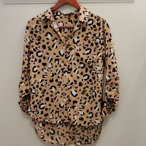 Velvet Heart Animal Print Button Front Top Small